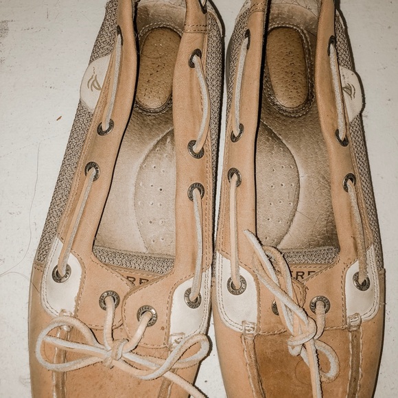 Sperry Boat shoe Women’s 8! GREAT CONDITION - Picture 2 of 3